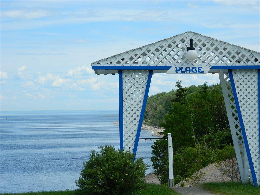 A Fleur De Baie Baie-Sainte-Catherine Exterior foto
